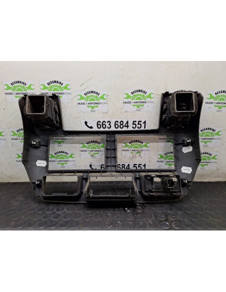 [105738] REJILLA AIREADORA - RENAULT MAXITY (01/2007 - 01/2011)