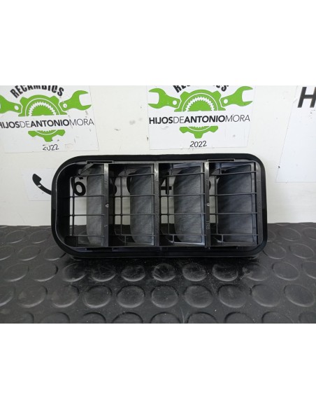 [97082] REJILLA AIREADORA - SEAT ARONA