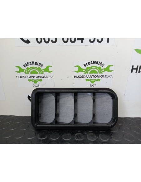 [97082] REJILLA AIREADORA - SEAT ARONA