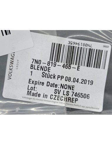 [97082] REJILLA AIREADORA - SEAT ARONA