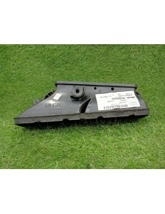 [96458] REJILLA AIREADORA - AUDI A4 AVANT (B5) 2