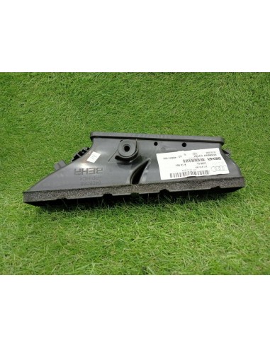 [96458] REJILLA AIREADORA - AUDI A4 AVANT (B5)