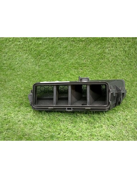 [96458] REJILLA AIREADORA - AUDI A4 AVANT (B5)