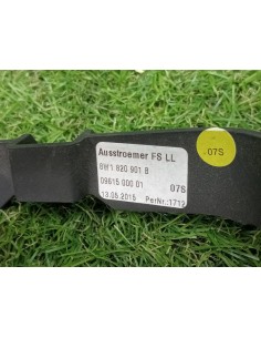 [96463] REJILLA AIREADORA - AUDI A4 AVANT (B5) 2