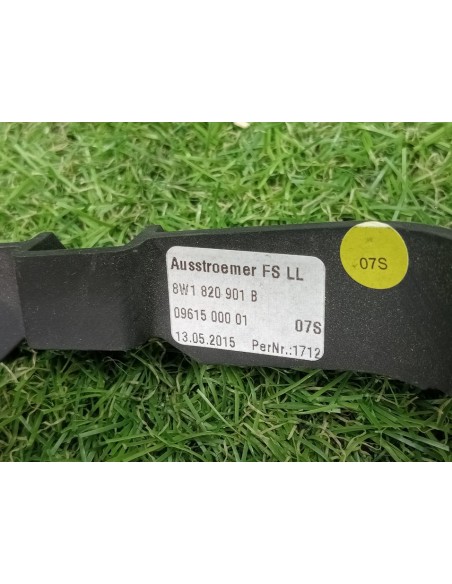 [96463] REJILLA AIREADORA - AUDI A4 AVANT (B5)