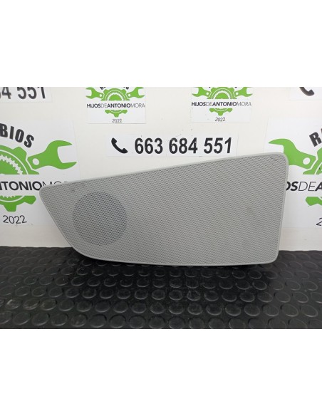 [96973] REJILLA ALTAVOZ - AUDI A8 (D2) (01/1994 - 01/1999)