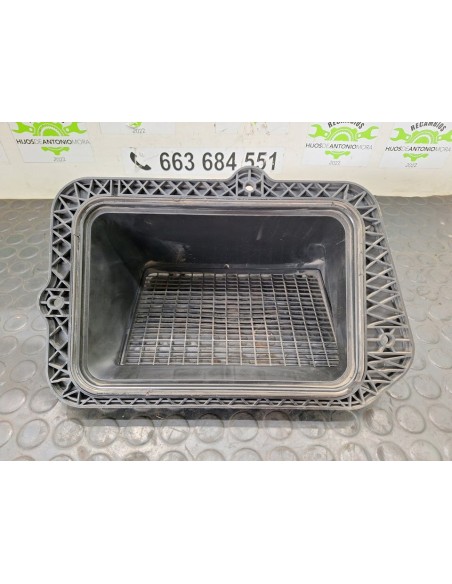 [104339] REJILLA ASPIRACION CALEFACCION - AUDI A4 ALLROAD QUATTRO (8WH) (01/2016 - 01/2019)