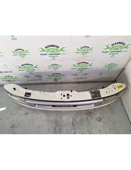 [106787] REJILLA DELANTERA - IVECO DAILY CAJA CERRADA