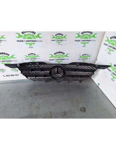 [104918] REJILLA DELANTERA - MERCEDES SPRINTER...