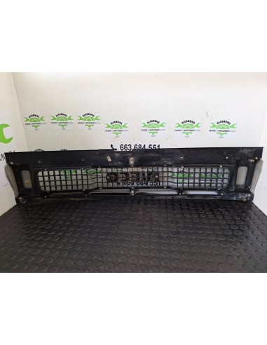 [103818] REJILLA DELANTERA - IVECO DAILY CAJA...
