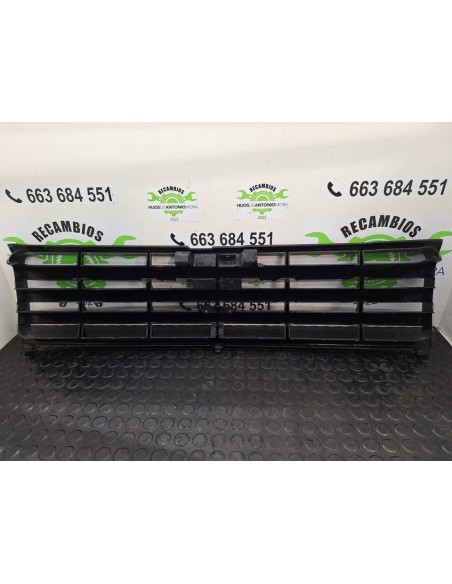 [99382] REJILLA DELANTERA - MITSUBISHI MONTERO (L040)