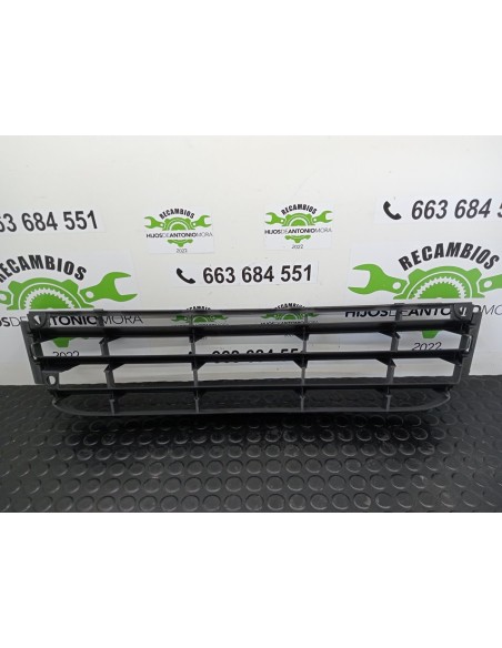 [96911] REJILLA DELANTERA INFERIOR - VOLKSWAGEN TOURAN (1T1)