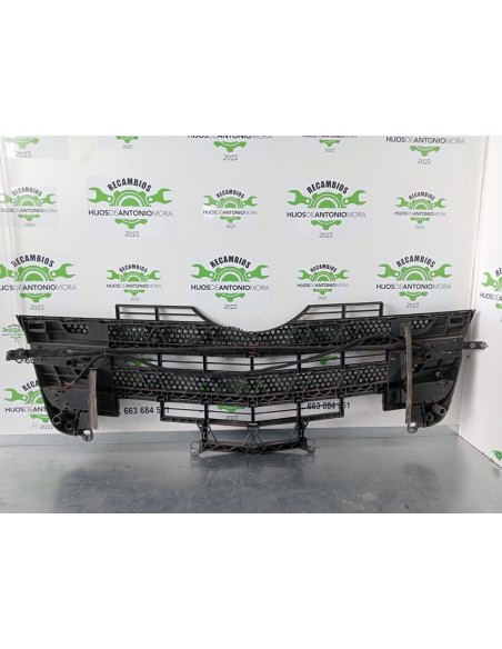 [95768] REJILLA DELANTERA INFERIOR - MERCEDES ACTROS 5 L-FAHRERHAUS 2-ACHSER BM 963