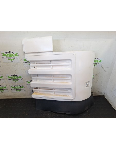 [105807] REJILLA LATERAL - NISSAN ECO - T 100.45/78 KW/E2 (01/1996 - ...)