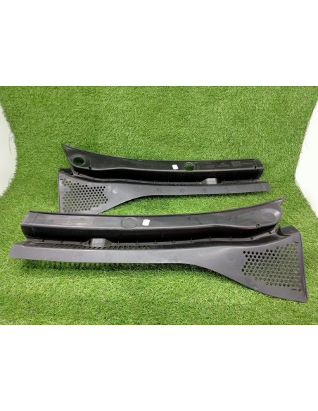 [96483] REJILLA LIMPIA PARABRISAS - VOLKSWAGEN UP! (122) (01/2016 - 12/2018)