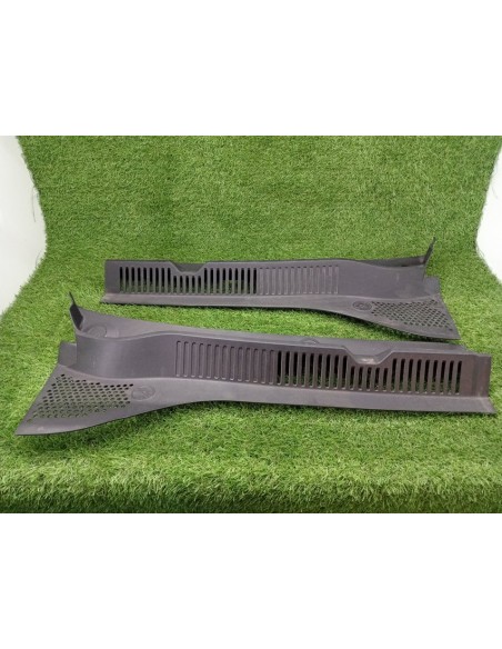 [96483] REJILLA LIMPIA PARABRISAS - VOLKSWAGEN UP! (122) (01/2016 - 12/2018)