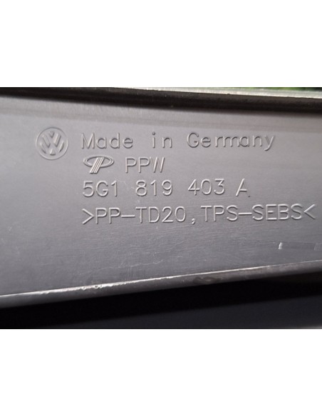 [102114] REJILLA LIMPIA PARABRISAS - VOLKSWAGEN GOLF VI (5K1)