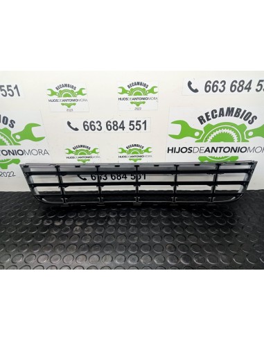 [97479] REJILLA PARAGOLPES DELANTERO -...