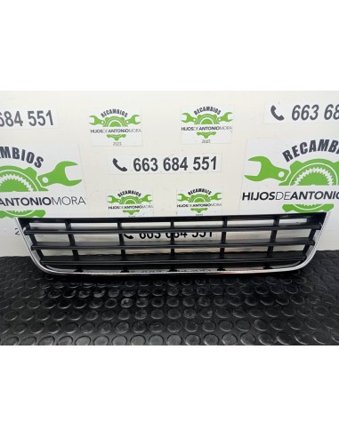 [97479] REJILLA PARAGOLPES DELANTERO -...