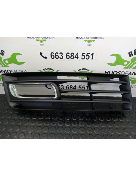 [97063] REJILLA PARAGOLPES DERECHA - AUDI A8 (D2) (01/1994 - 01/1999)