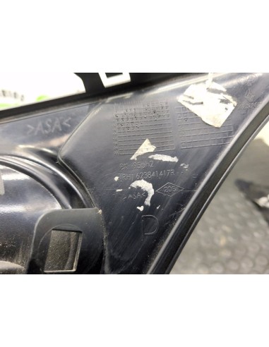 [100304] REJILLA PARAGOLPES DERECHA - RENAULT...