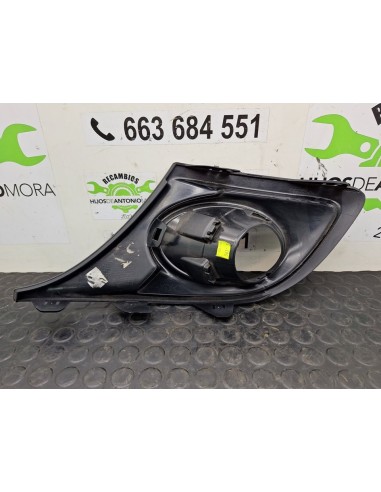 [100304] REJILLA PARAGOLPES DERECHA - RENAULT...