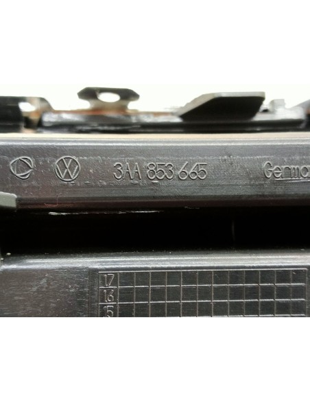 [96871] REJILLA PARAGOLPES IZQUIERDA - VOLKSWAGEN PASSAT VARIANT (3B6)
