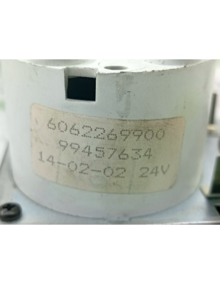 [96716] RELOJ PRESION ACEITE - IVECO EUROTECH CURSOR (MH) (01/1999 - 12/2003)
