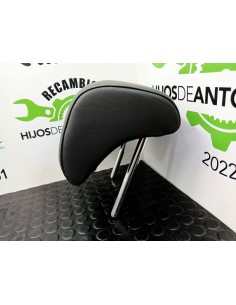 [97170] REPOSACABEZAS - VOLKSWAGEN GOLF V BERLINA (1K1)