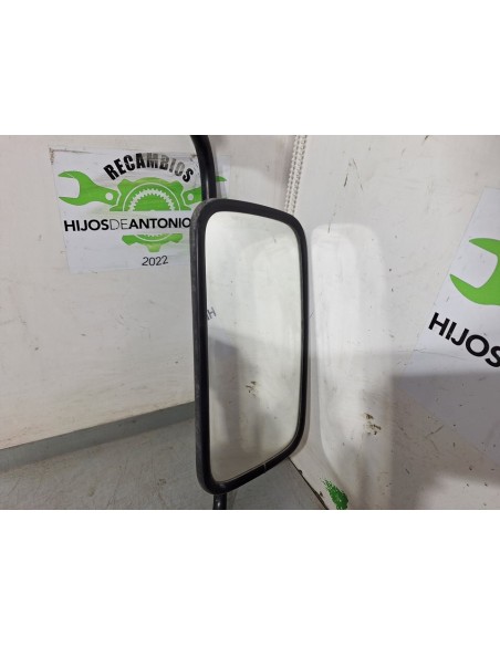 [100458] RETROVISOR DERECHO - NISSAN ECO - T 100.45/78 KW/E2 (01/1996 - ...)
