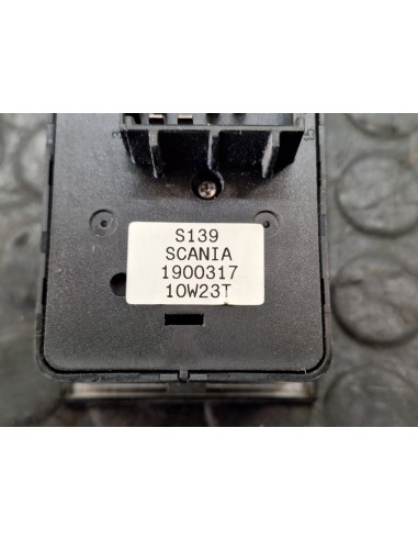 [105702] RULETA LUCES - SCANIA SERIE 4 (P/R 94...
