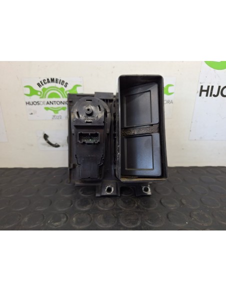 [100535] RULETA LUCES - VOLVO FH 12 2002 - (01/2002 - 01/2006)