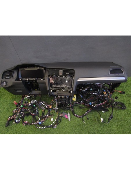 [93597] SALPICADERO - VOLKSWAGEN GOLF VII LIM. (01/2012 - 12/2017)