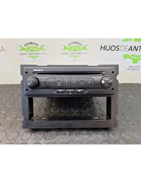 [100484] SISTEMA AUDIO / RADIO CD - RENAULT PREMIUM ROUTE -2006 (01/2005 - 01/2013)