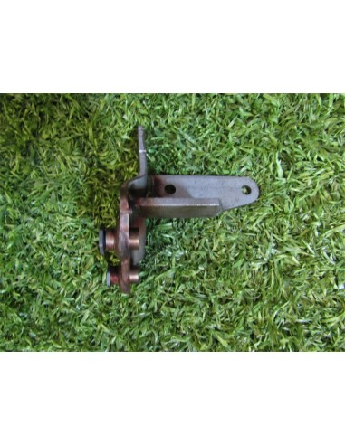 [93570] SOPORTE  - VOLKSWAGEN GOLF VII LIM....