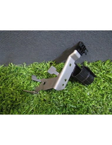 [93572] SOPORTE  - VOLKSWAGEN GOLF VII LIM....