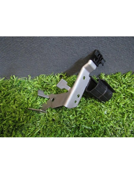 [93572] SOPORTE  - VOLKSWAGEN GOLF VII LIM. (01/2012 - 12/2017)