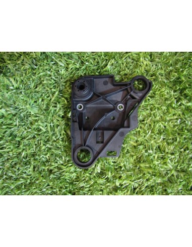 [93588] SOPORTE  - VOLKSWAGEN GOLF VII LIM....