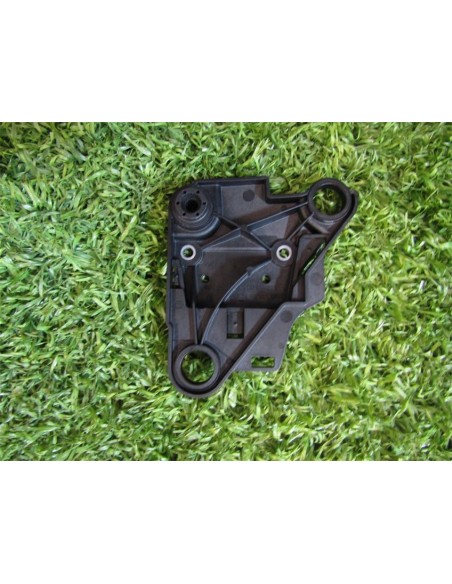 [93588] SOPORTE  - VOLKSWAGEN GOLF VII LIM. (01/2012 - 12/2017)