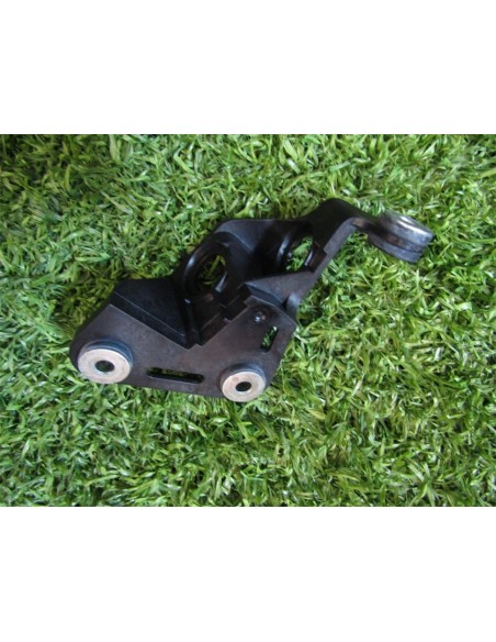 [93745] SOPORTE  - VOLKSWAGEN GOLF VII LIM. (01/2012 - 12/2017)