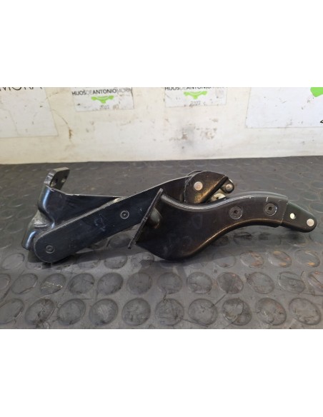 [94264] SOPORTE / GUIA PUERTA CORREDERA - VOLKSWAGEN CADDY KA/KB (2K)