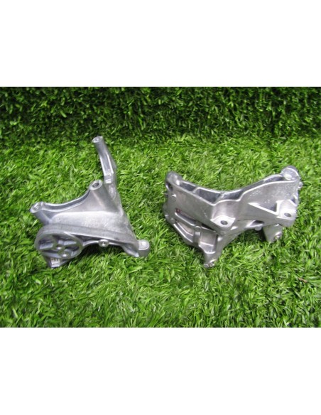 [92923] SOPORTE ALTERNADOR - AUDI A8 (D2) (01/1994 - 01/1999)