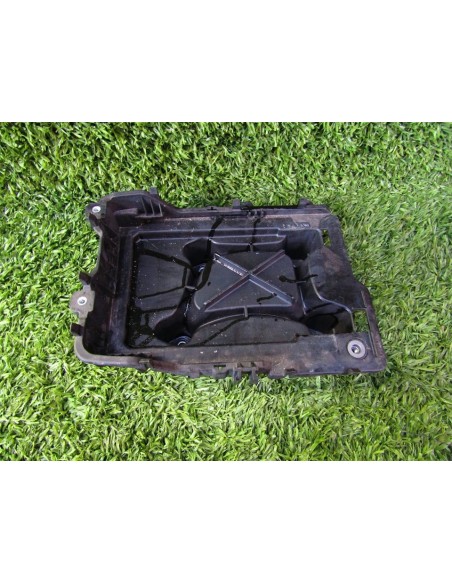 [94227] SOPORTE BATERIA - VOLKSWAGEN UP! (122) (01/2016 - 12/2018)