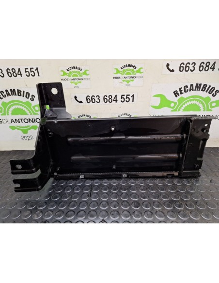 [101537] SOPORTE BATERIA - VOLKSWAGEN TOUAREG (01/2018 - ...)