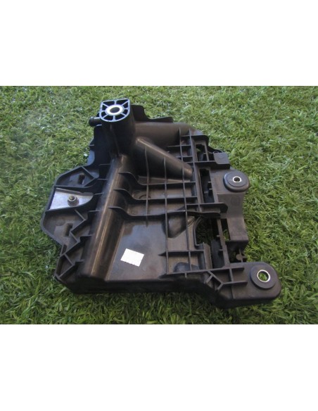 [93179] SOPORTE BATERIA - SKODA FABIA