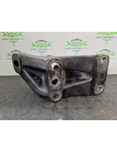 [103364] SOPORTE CAJA CAMBIOS - MAN 9.223