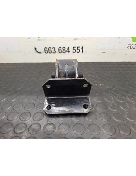 [100713] SOPORTE CAJA CAMBIOS - NISSAN CABSTAR E (01/2002 - 12/2003)