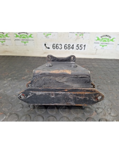 [105402] SOPORTE CAJA CAMBIOS - IVECO DAILY CAJA ABIERTA / VOLQUETE (01/1989 - 01/1999)