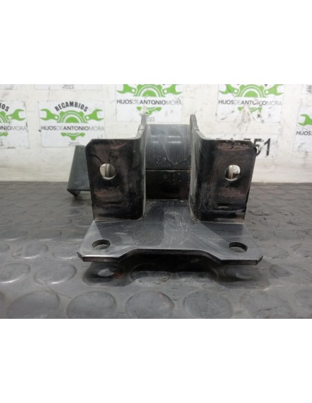 [105977] SOPORTE CAJA CAMBIOS - NISSAN NT400 CABSTAR (01/20214-) (01/2014 - ...)