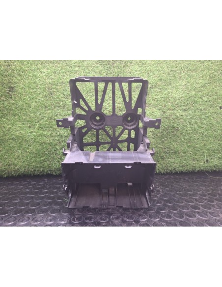 [101862] SOPORTE CAJA FUSIBLES - FORD TRANSIT (01/1979 - ...)